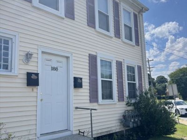 188 East Central Street, Unit A, Franklin, MA 02038