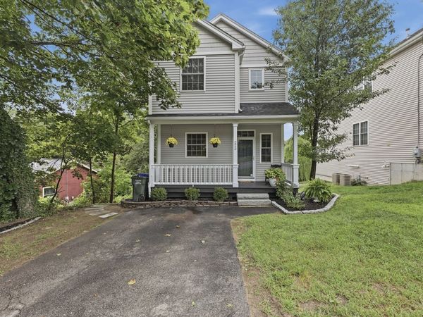222 Mendon Street, Hopedale, MA 01747