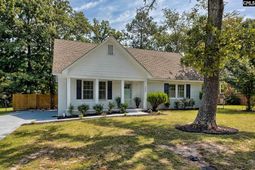 3025 Prestwick Circle  photo 4