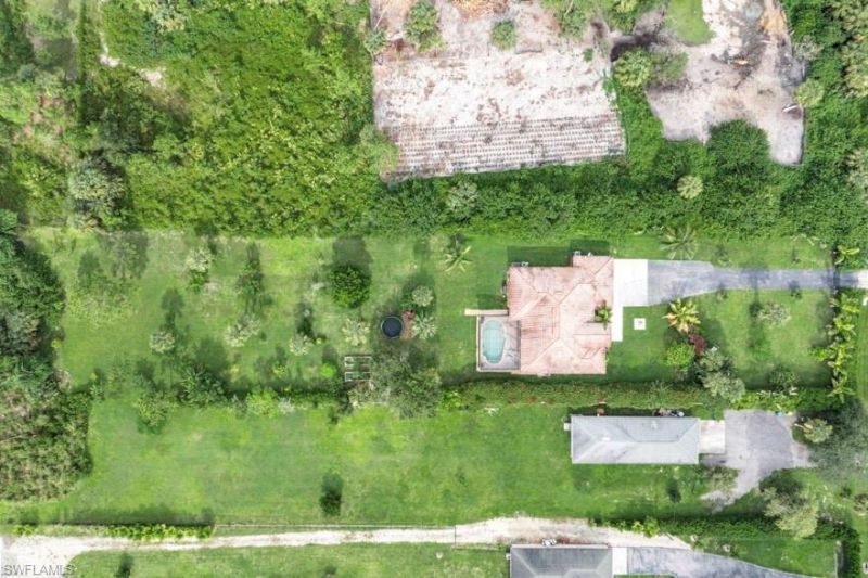 2991 20th Ave Ne, Naples, FL 34120 Photo
