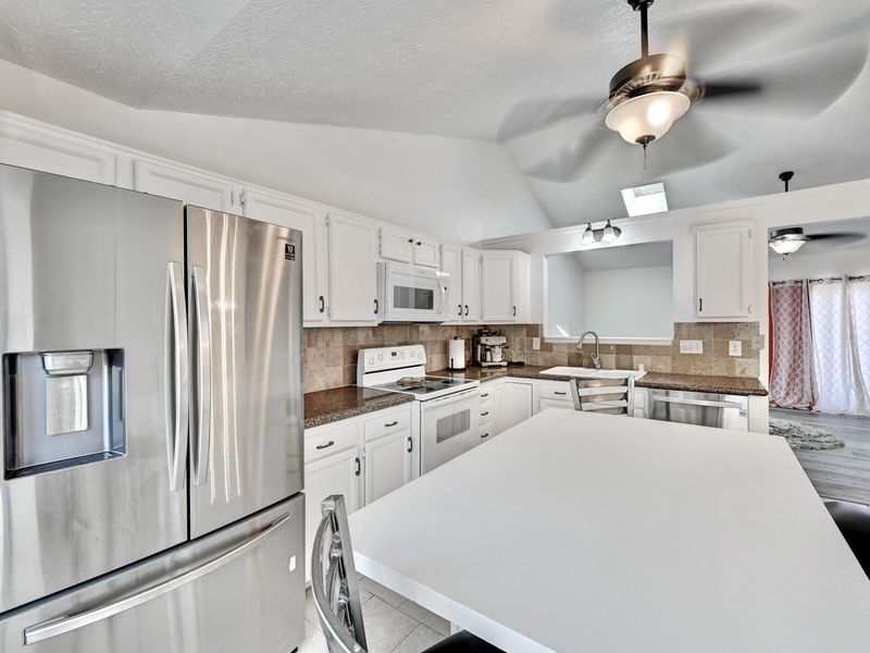 2454 Ferdinand Drive, Burlington, KY 41005 Photo 6