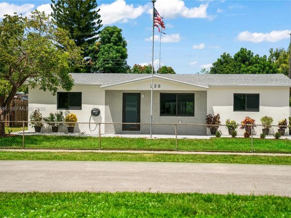 220 N 69th Ter , Hollywood, FL 33024