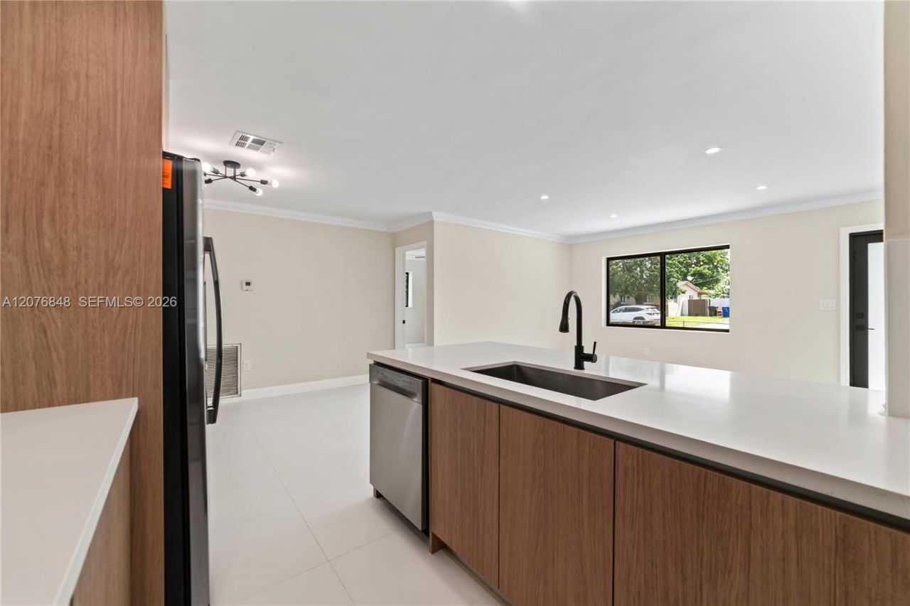 220 N 69th Ter , Hollywood, FL 33024 Photo