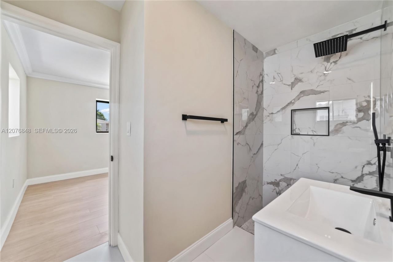 220 N 69th Ter , Hollywood, FL 33024 Photo