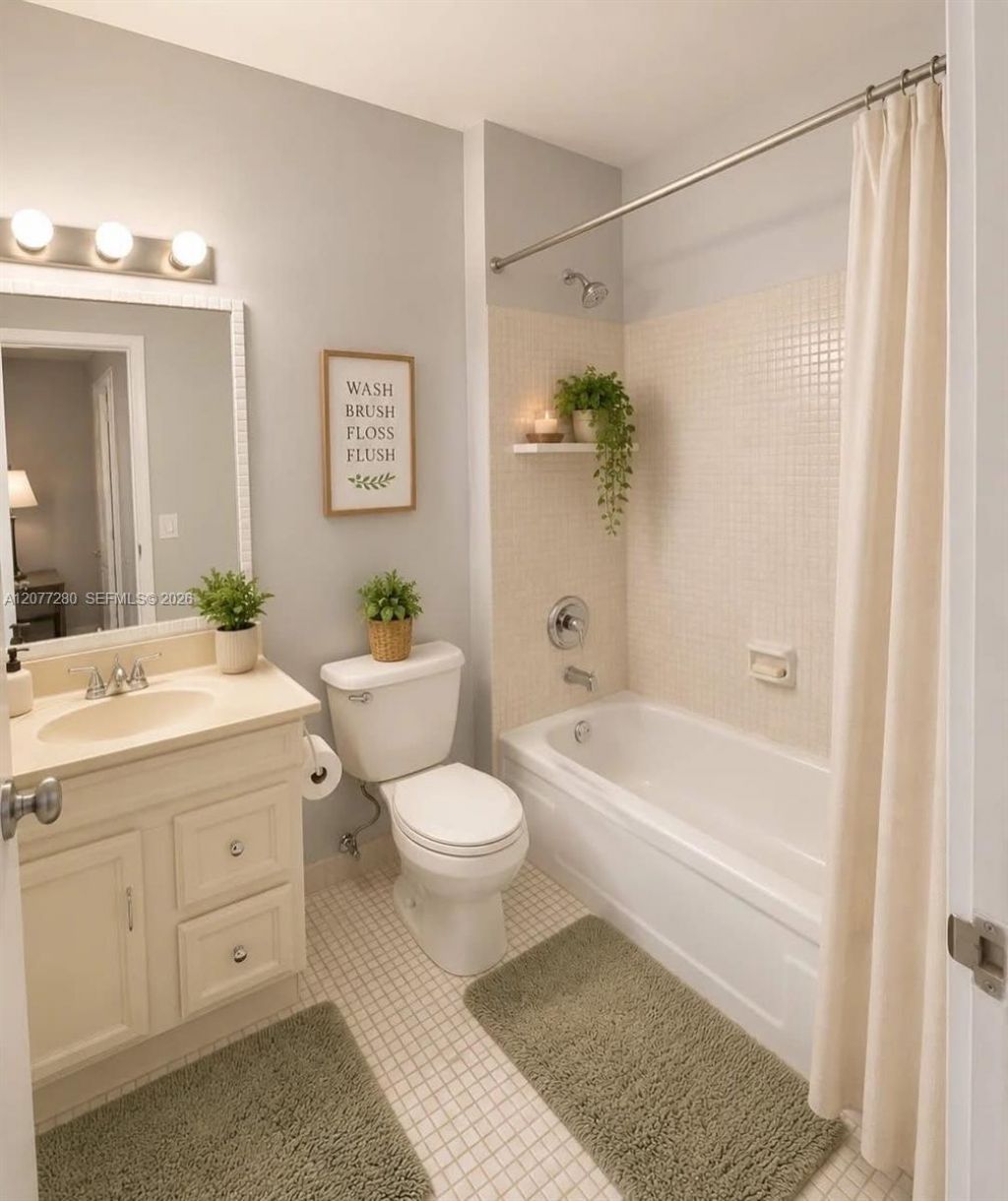 301 N Pine Island Rd , Unit 220, Plantation, FL 33324 Photo