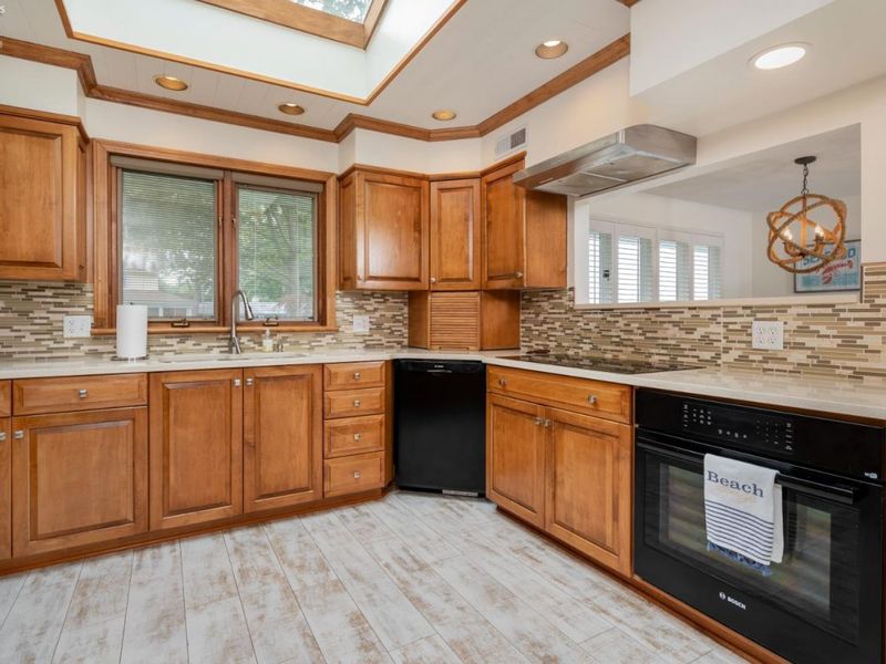 725 Lake Street, Marblehead, OH 43440 Photo 19