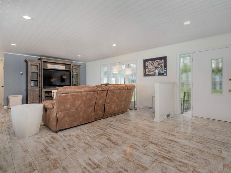 725 Lake Street, Marblehead, OH 43440 Photo 37