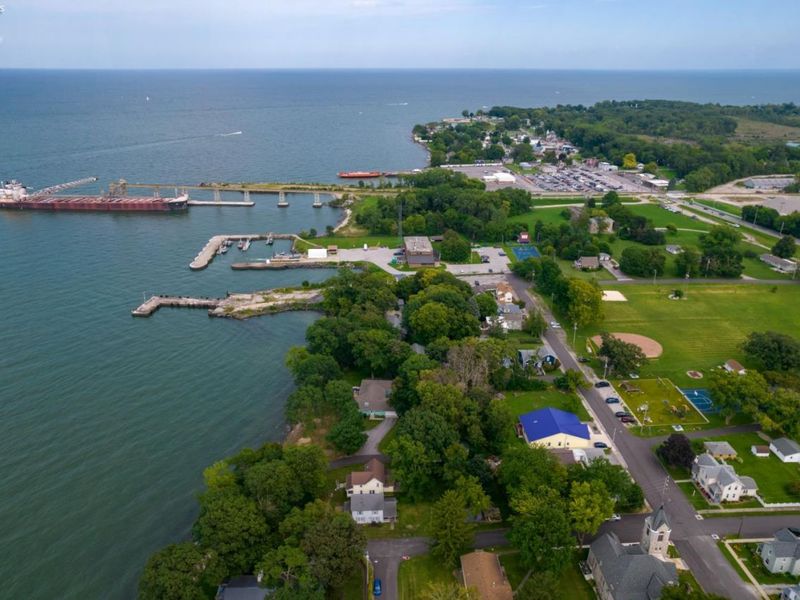725 Lake Street, Marblehead, OH 43440 Photo 59