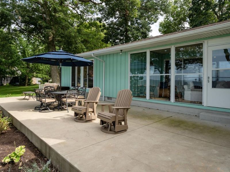 725 Lake Street, Marblehead, OH 43440 Photo 6