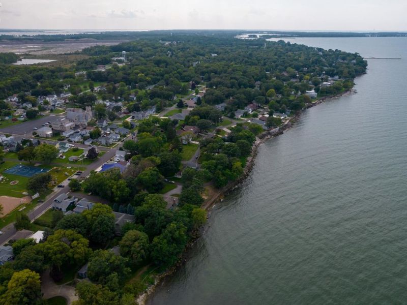 725 Lake Street, Marblehead, OH 43440 Photo 68