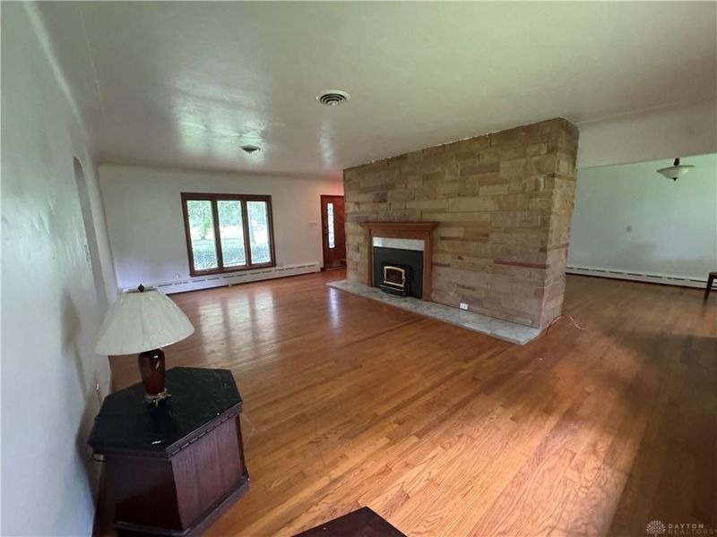 1813 Bledsoe Drive, Bellbrook, OH 45305 Photo 13