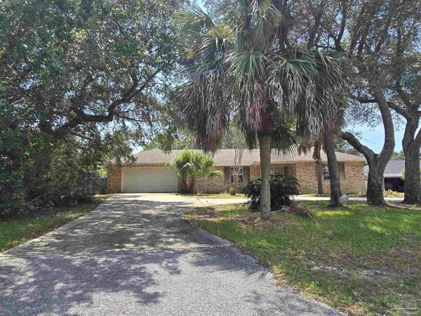4905 Mason Calle, Gulf Breeze, FL 32563