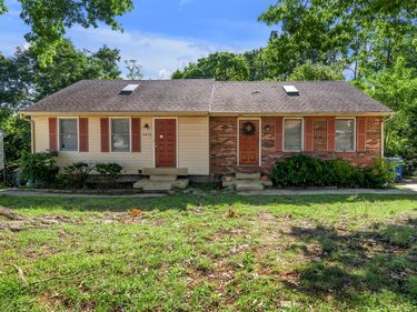 3187 Aqueduct Drive, Lexington, KY 40517