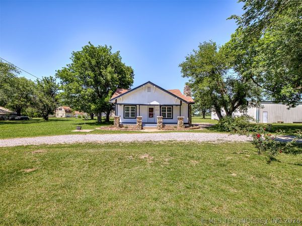 15115 E 136th Street , Collinsville, OK 74021
