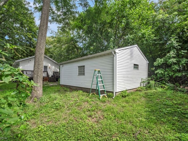 1382 Honodle Avenue, Akron, OH 44305 Photo 39
