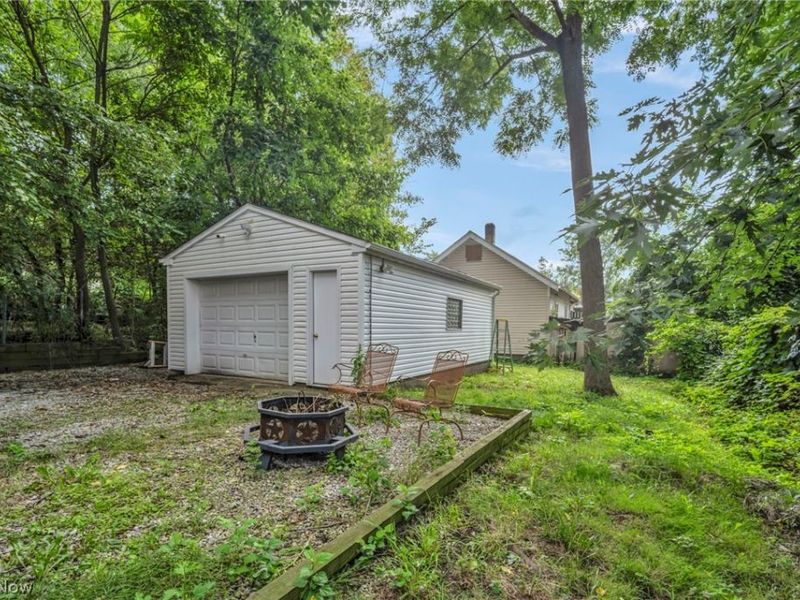 1382 Honodle Avenue, Akron, OH 44305 Photo 40