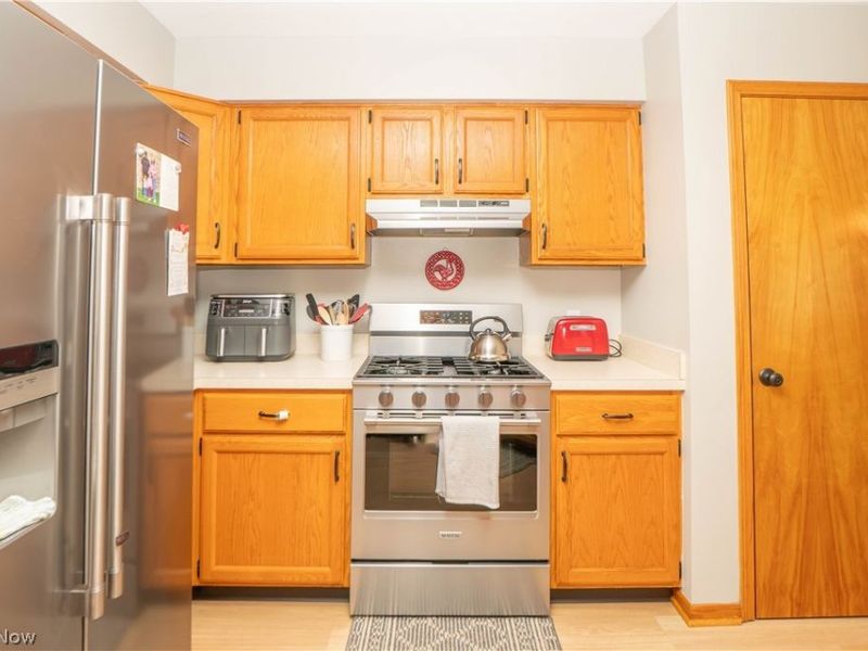 2316 Mount Pleasant Street NE, Canton, OH 44721 Photo 18