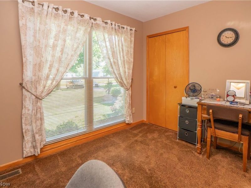 2316 Mount Pleasant Street NE, Canton, OH 44721 Photo 35
