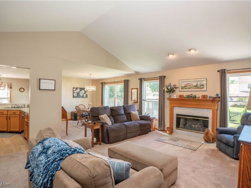 2316 Mount Pleasant Street NE, Canton, OH 44721 Photo 6