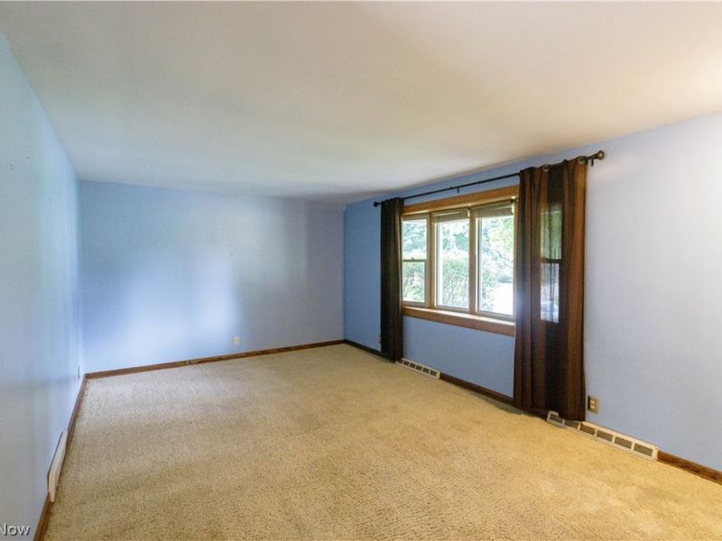 1416 Dunkeith Drive NW, Canton, OH 44708 Photo 13