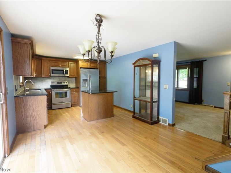 1416 Dunkeith Drive NW, Canton, OH 44708 Photo 9