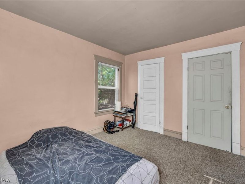 9822 Raymond Avenue, Cleveland, OH 44104 Photo 11