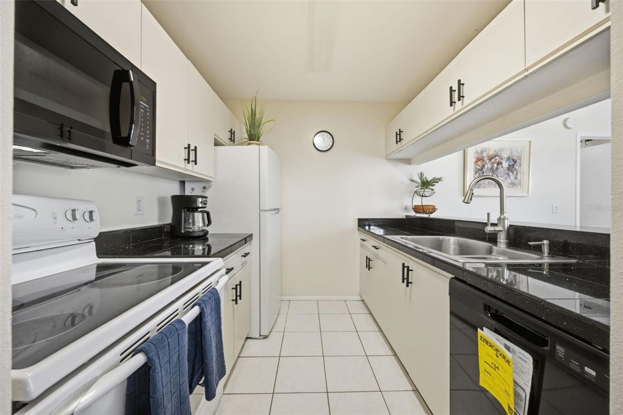 3884 59th Avenue W, Unit 4198, Bradenton, FL 34210 Photo