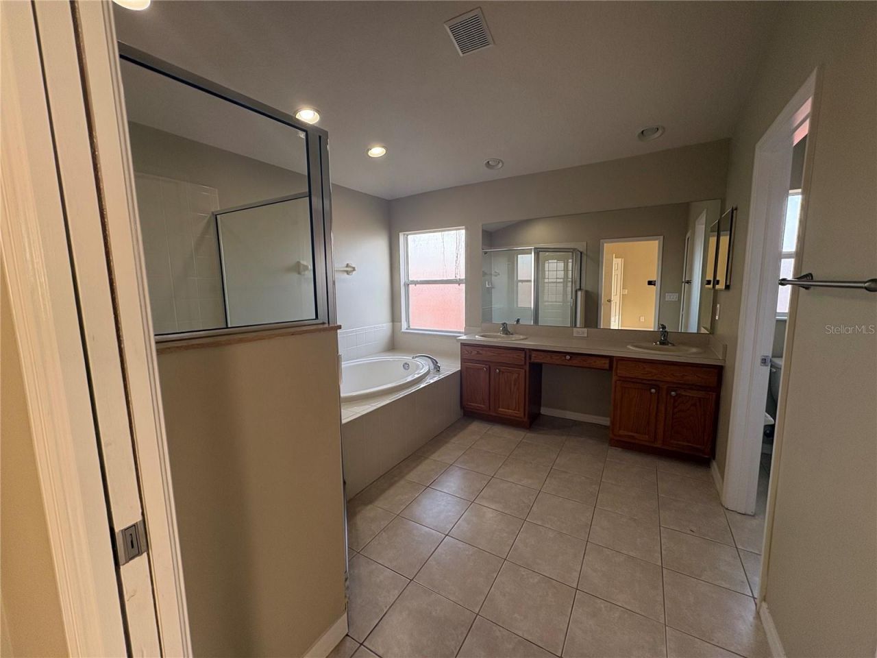 6127 46th Street E, Bradenton, FL 34203 Photo