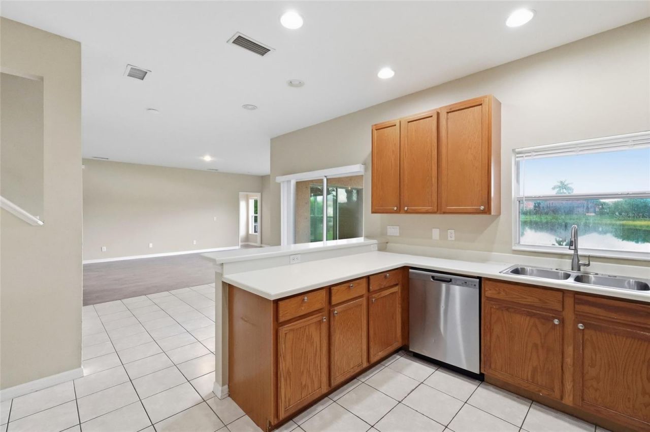 6127 46th Street E, Bradenton, FL 34203 Photo