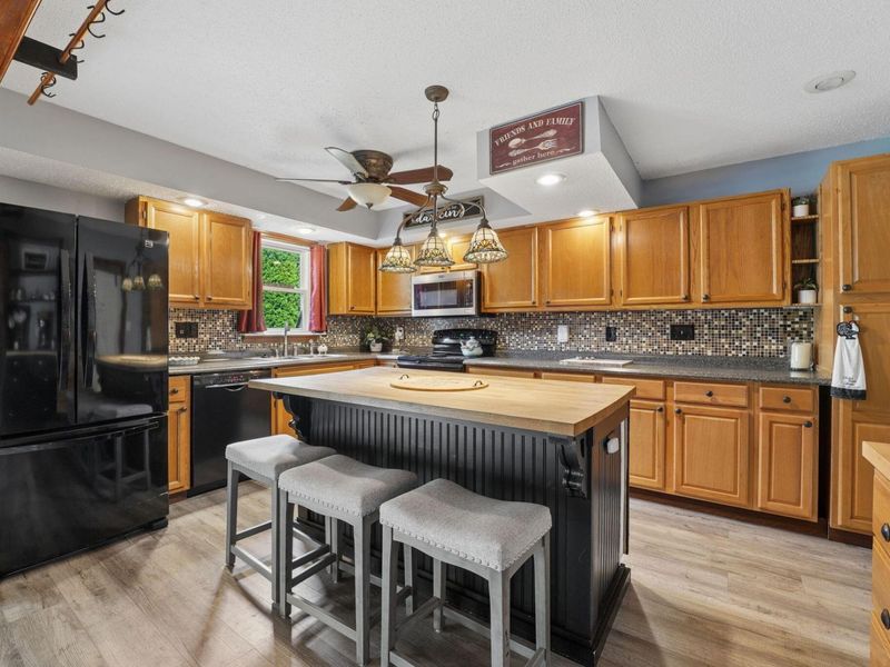 2400 Yuma Drive, London, OH 43140 Photo 6