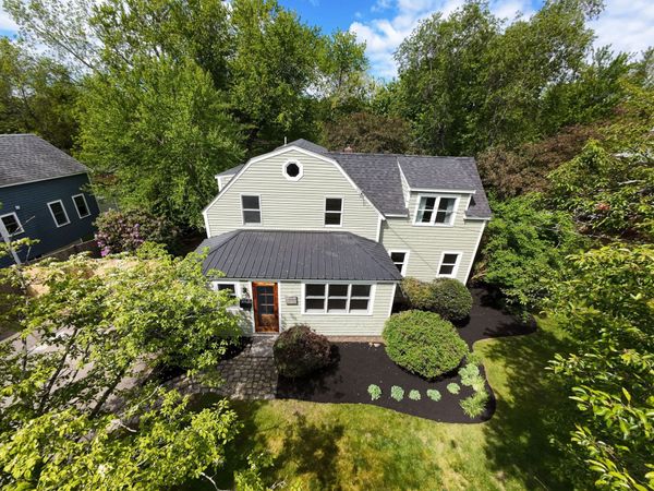 17 S Pond St, Newbury, MA 01951