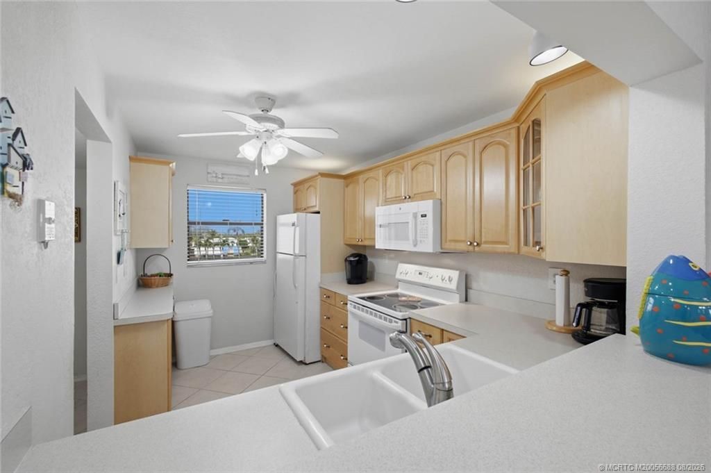 9490 S Ocean Drive, Unit 409, Jensen Beach, FL 34957 Photo