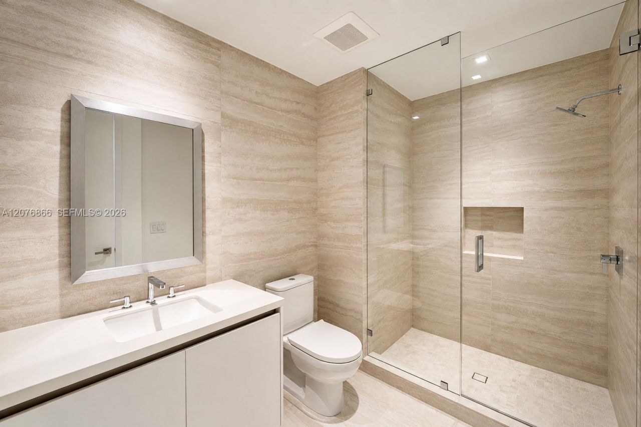 4714 N Flagler , Unit 1104, Palm Beach, FL 33407 Photo