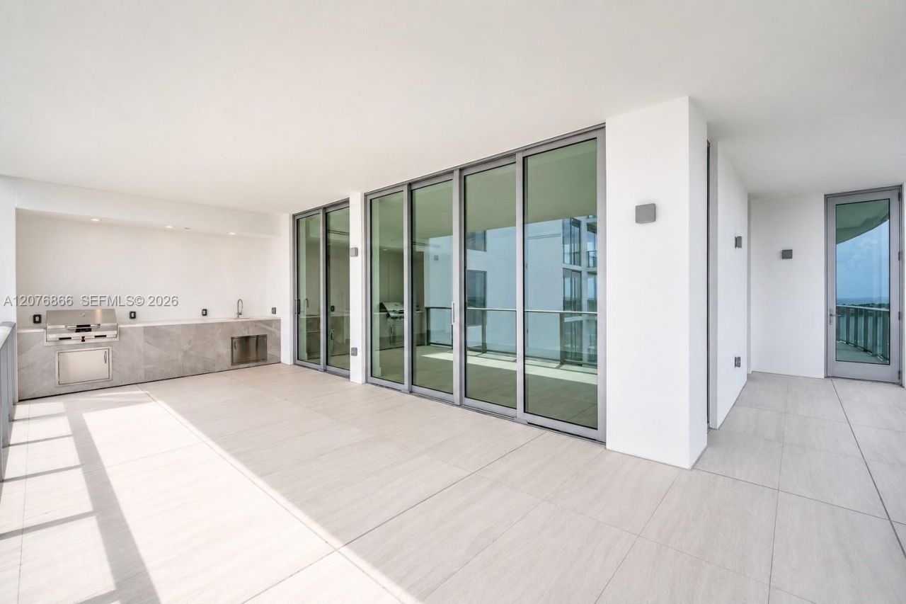 4714 N Flagler , Unit 1104, Palm Beach, FL 33407 Photo