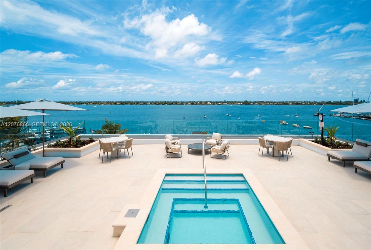 4714 N Flagler , Unit 1104, Palm Beach, FL 33407 Photo