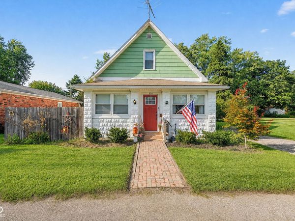 514 E Howard Avenue , Arcadia, IN 46030