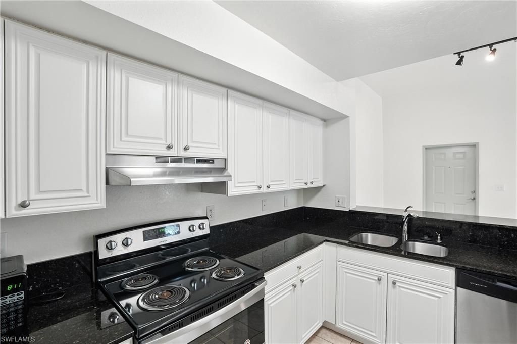 Please Call For Address, Unit 512, Naples, FL 34104 Photo