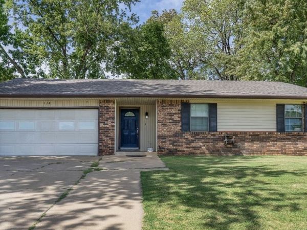 134 W Kent Street , Broken Arrow, OK 74012