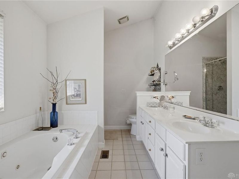 1255 Rosetree Drive, Milford, OH 45150 Photo 17