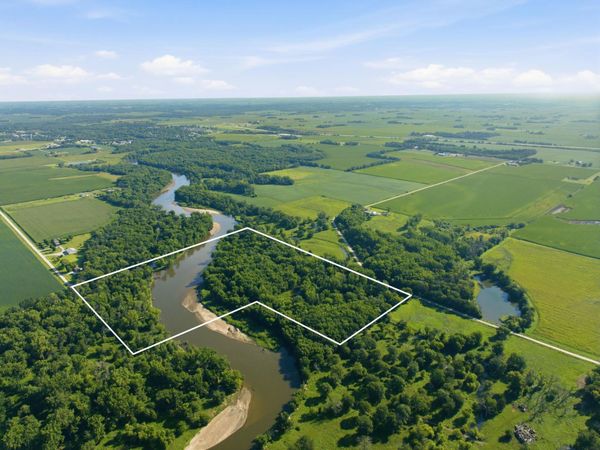 8231 Ford Road , Cedar Falls, IA 50613