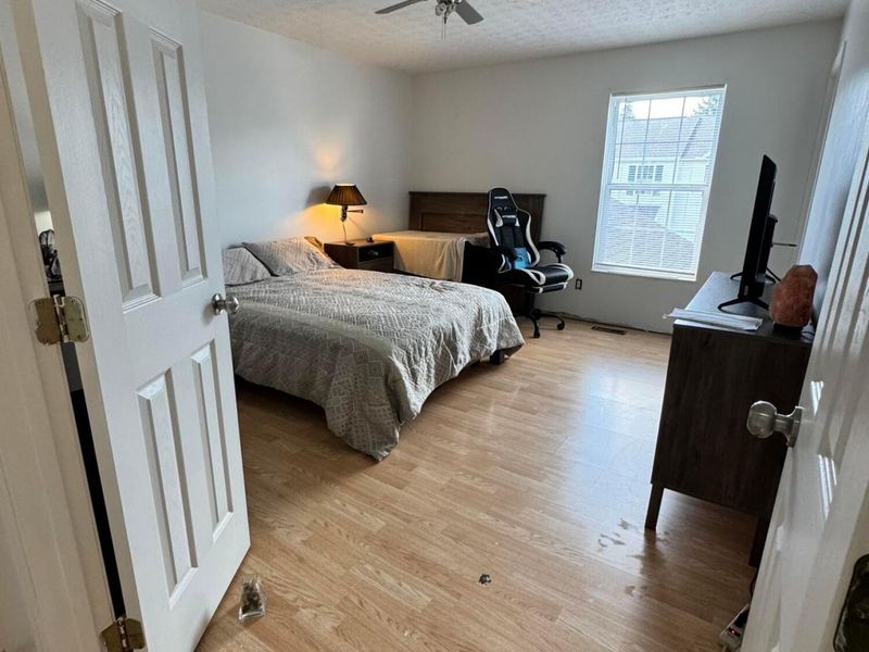 4854 Brice Pond Drive, Canal Winchester, OH 43110 Photo 9