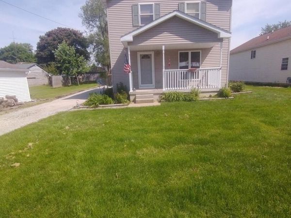 221 E Scott Street , Seneca, IL 61360