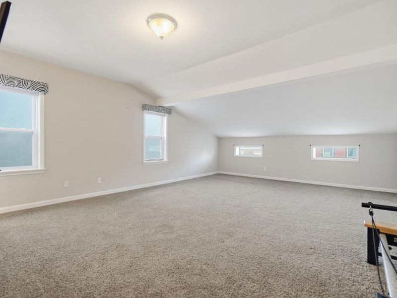 558 Milton Street, Cincinnati, OH 45202 Photo 35