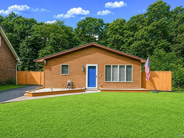 43 Wavecrest Drive , Mastic Beach, NY 11951