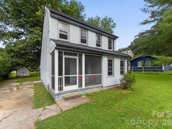 131 Spencer Street , Clyde, NC 28721