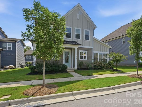 15610 Sanderson Hill Road, Davidson, NC 28078
