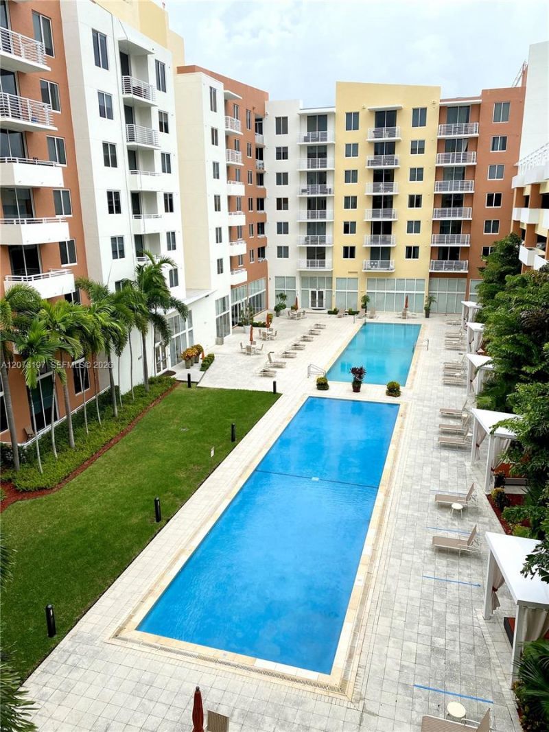 2775 NE 187th St , Unit 419, Aventura, FL 33180 Photo