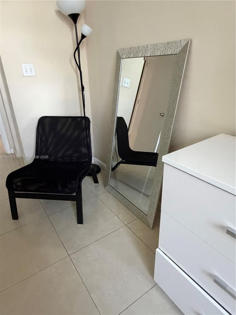 2775 NE 187th St, Unit 419, Aventura, FL 33180 Photo