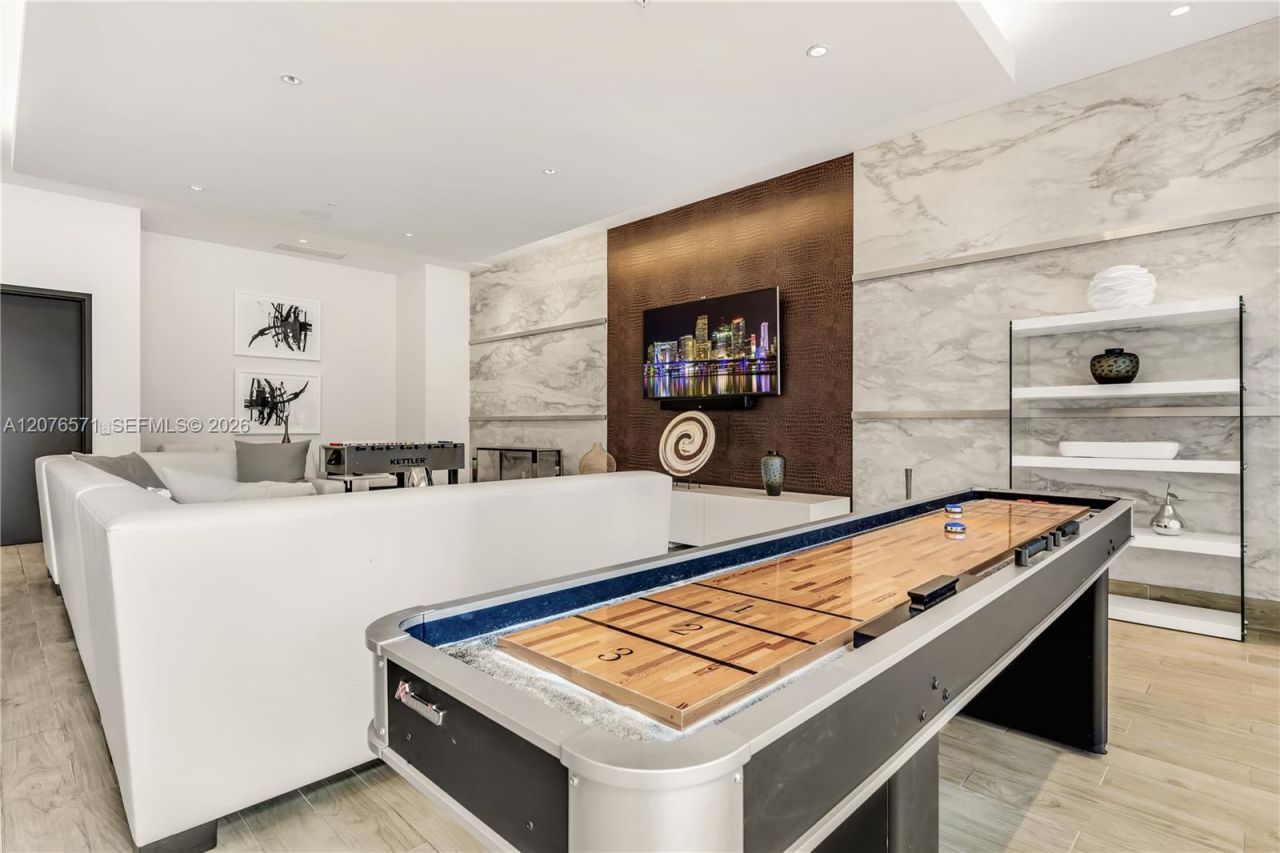 999 SW 1st Ave, Unit 1114, Miami, FL 33130 Photo