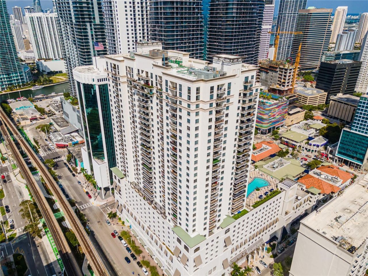 999 SW 1st Ave, Unit 1114, Miami, FL 33130 Photo